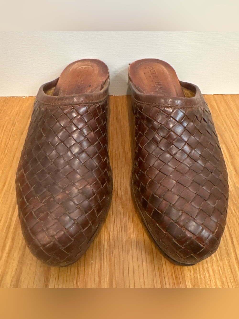 Vintage Cole Haan Country Woven Leather Brown Clogs size 5